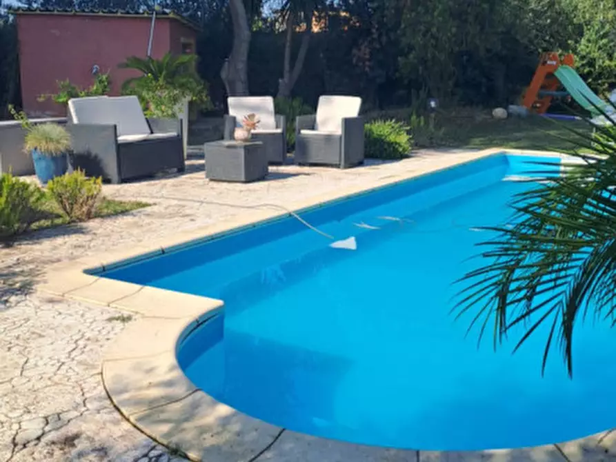 Immagine 3 di Villa in vendita  a Quartu Sant'elena