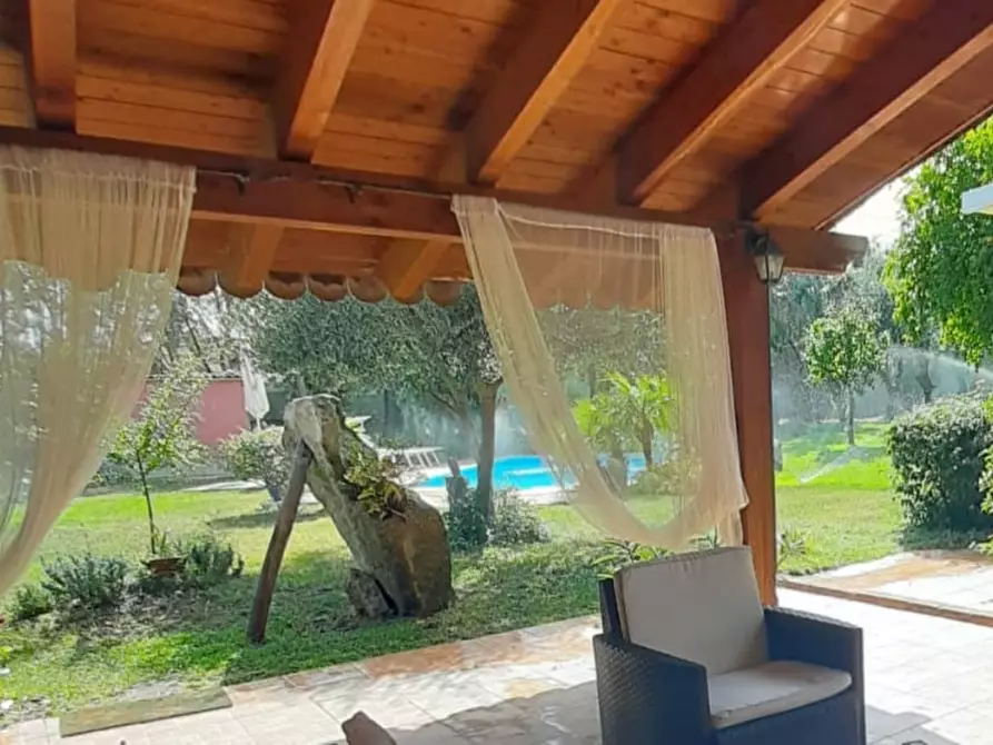 Immagine 13 di Villa in vendita  a Quartu Sant'elena