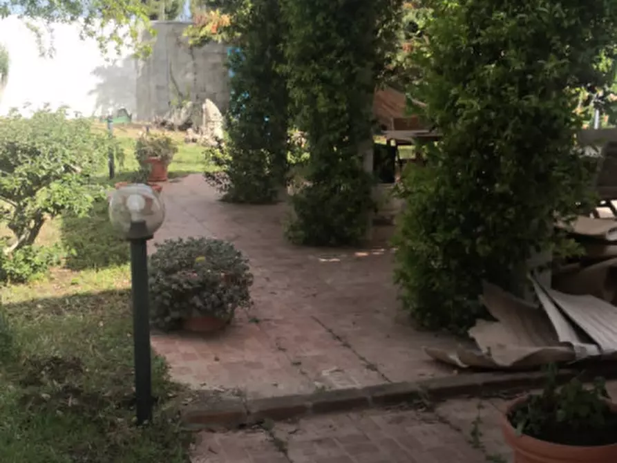 Immagine 27 di Villa in vendita  a Quartu Sant'elena