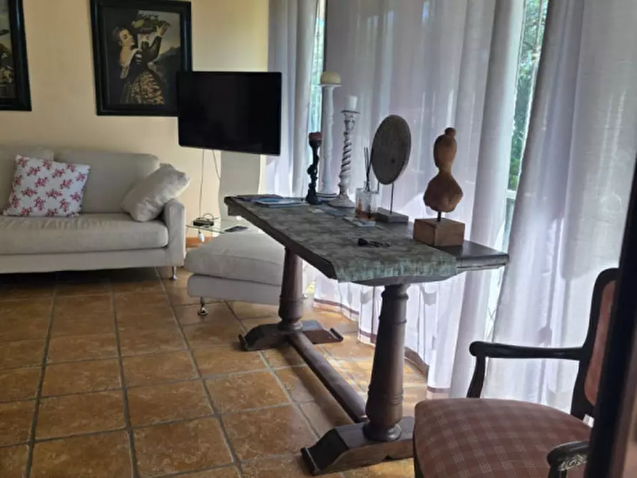 Immagine 37 di Villa in vendita  a Quartu Sant'elena