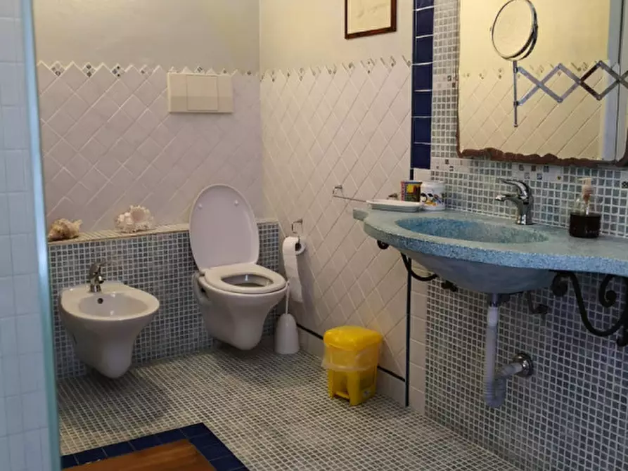 Immagine 72 di Villa in vendita  a Quartu Sant'elena