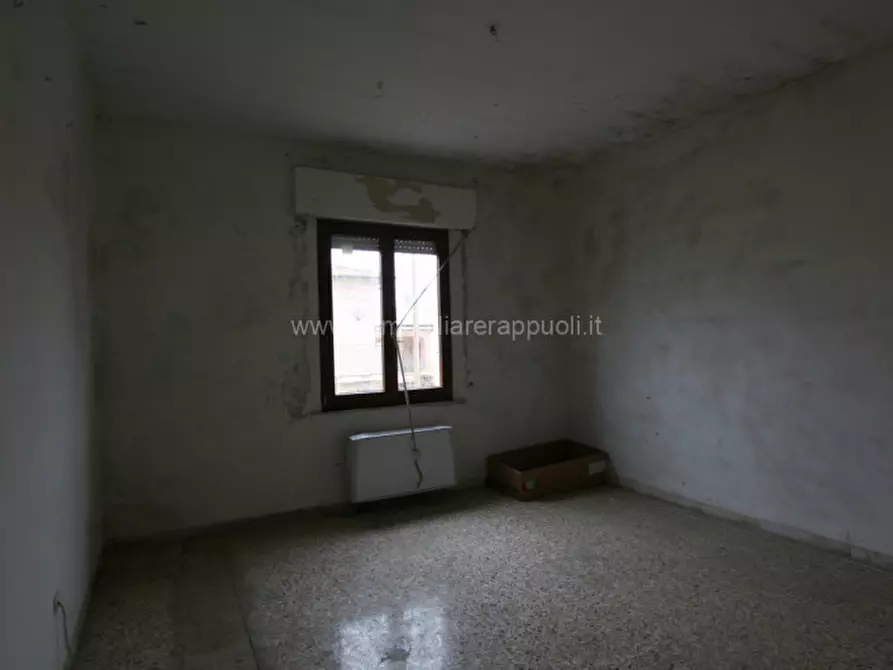 Immagine 4 di Villetta a schiera in vendita  a Torrita Di Siena