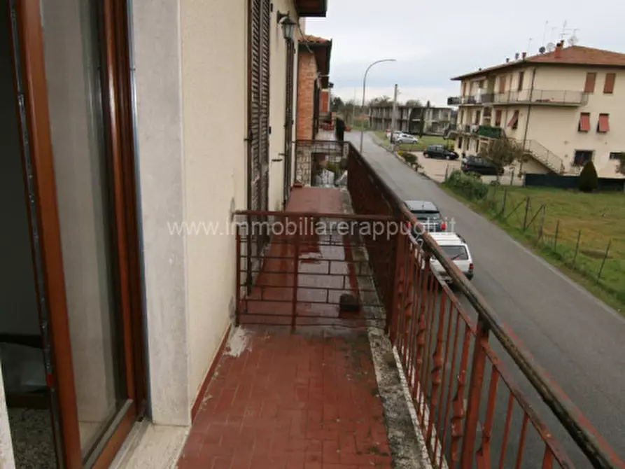 Immagine 8 di Villetta a schiera in vendita  a Torrita Di Siena