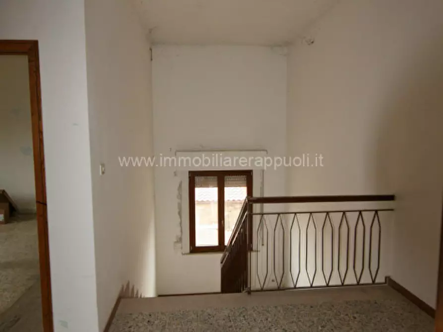 Immagine 10 di Villetta a schiera in vendita  a Torrita Di Siena