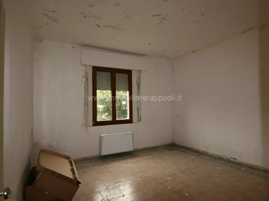 Immagine 13 di Villetta a schiera in vendita  a Torrita Di Siena