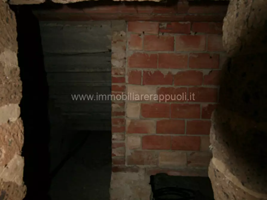 Immagine 22 di Villetta a schiera in vendita  a Torrita Di Siena