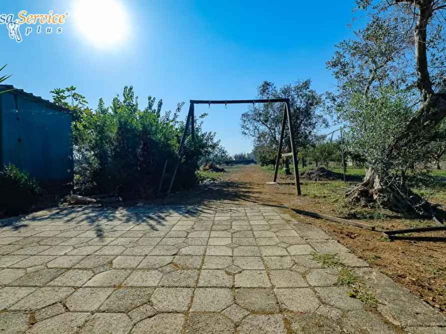 Immagine 5 di Villa in vendita  in Via Gallipoli a Sannicola