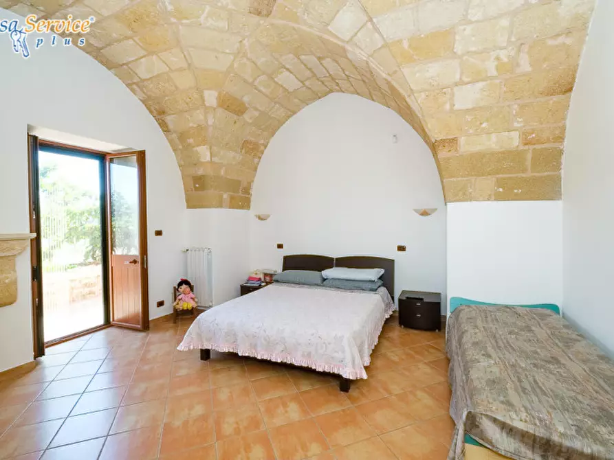 Immagine 45 di Villa in vendita  in Via Gallipoli a Sannicola