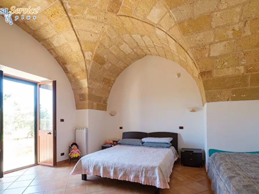 Immagine 47 di Villa in vendita  in Via Gallipoli a Sannicola