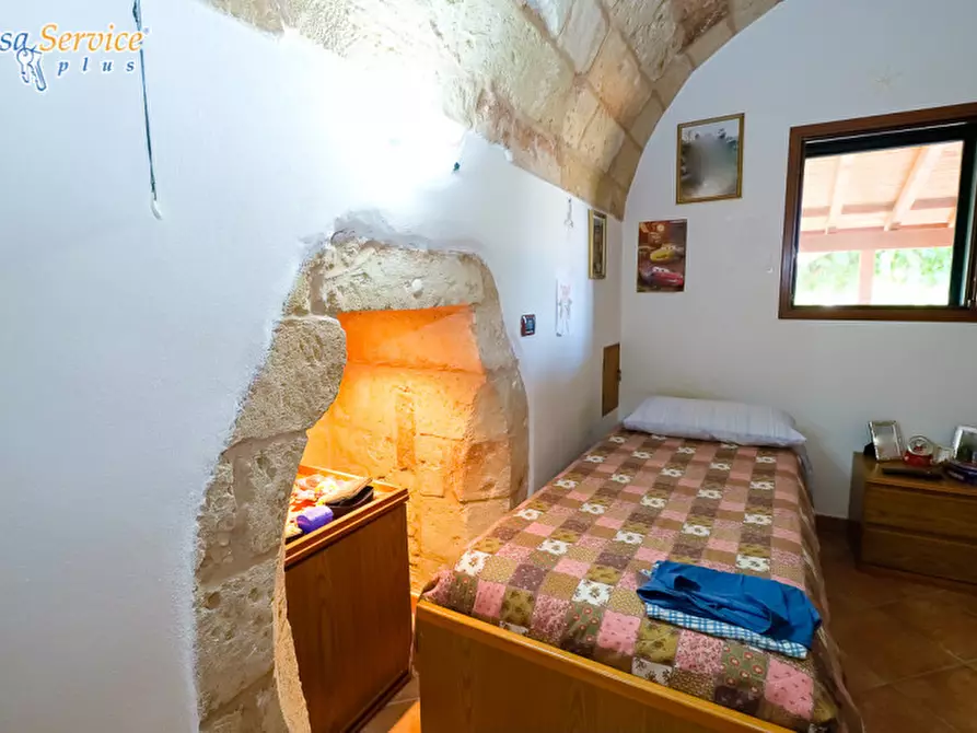 Immagine 55 di Villa in vendita  in Via Gallipoli a Sannicola