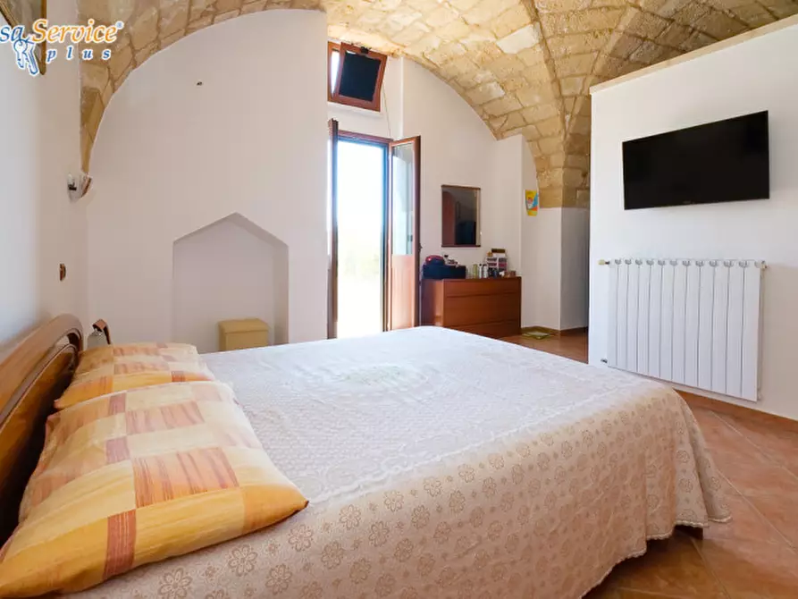 Immagine 60 di Villa in vendita  in Via Gallipoli a Sannicola