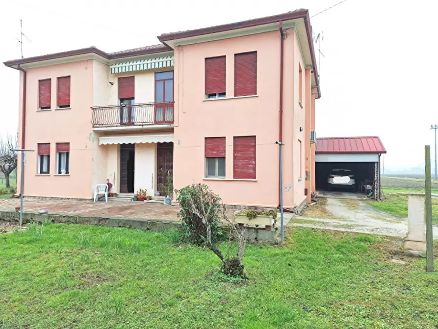 Immagine 1 di Casa bifamiliare in vendita  in VIA BELLINI a Rovigo