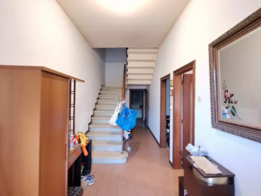 Immagine 7 di Casa bifamiliare in vendita  in VIA BELLINI a Rovigo