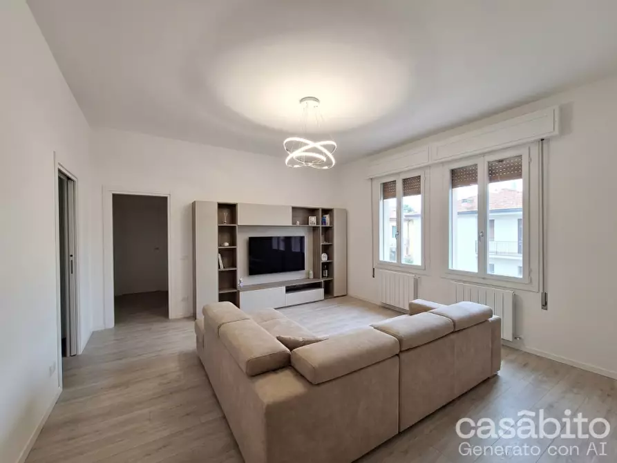 Immagine 11 di Casa bifamiliare in vendita  in VIA BELLINI a Rovigo