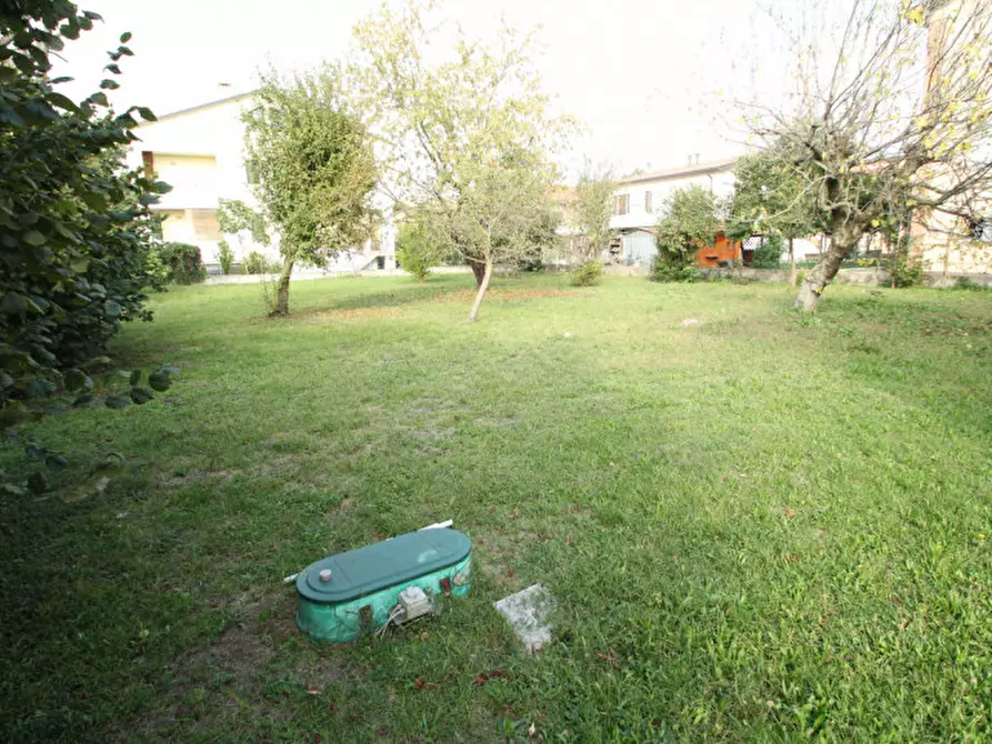 Immagine 2 di Terreno in vendita  in via cavin di sala a Santa Maria Di Sala