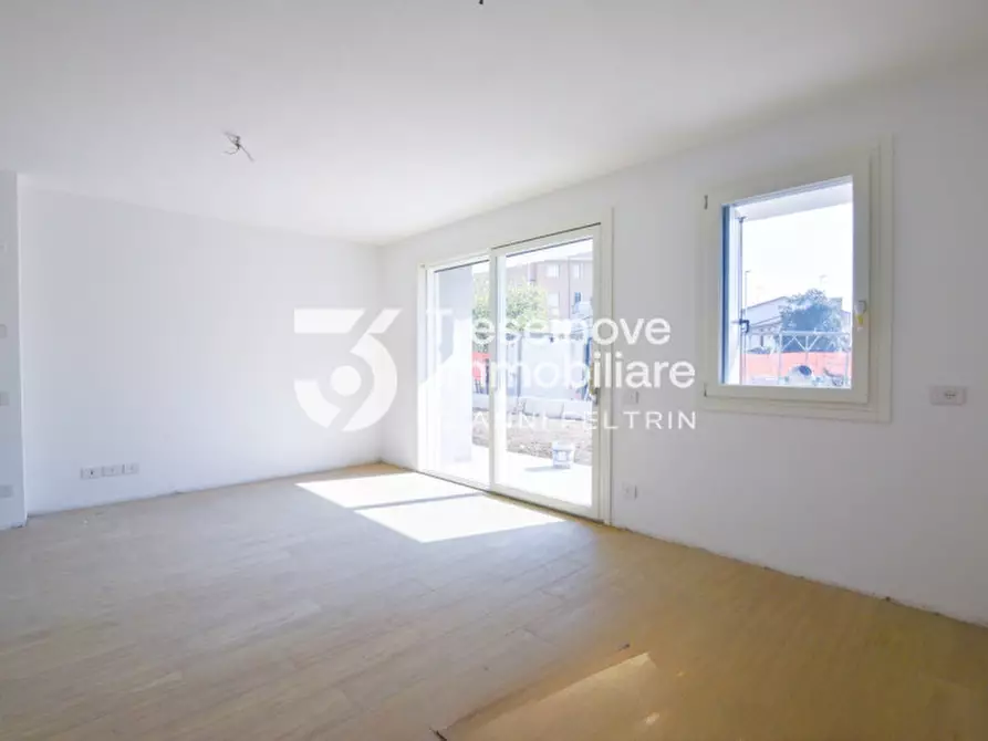 Immagine 23 di Appartamento in vendita  in Via Capitello a Istrana
