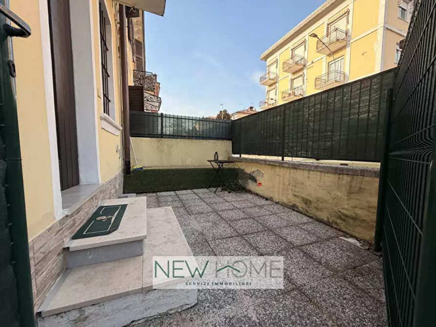 Immagine 4 di Appartamento in vendita  in via fiume 18 a Verona