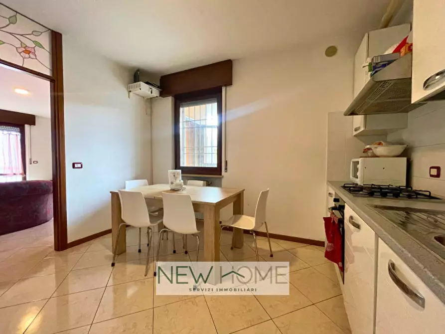 Immagine 10 di Camera in affitto  in Via Capodistria 2 a Verona