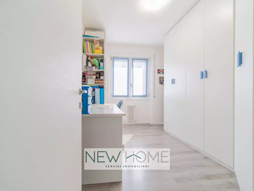 Immagine 23 di Appartamento in vendita  in Via Cesena 16 a Verona