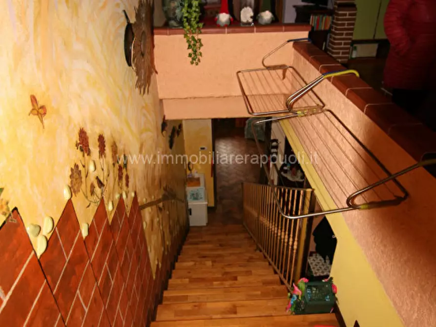 Immagine 12 di Villetta a schiera in vendita  a Torrita Di Siena