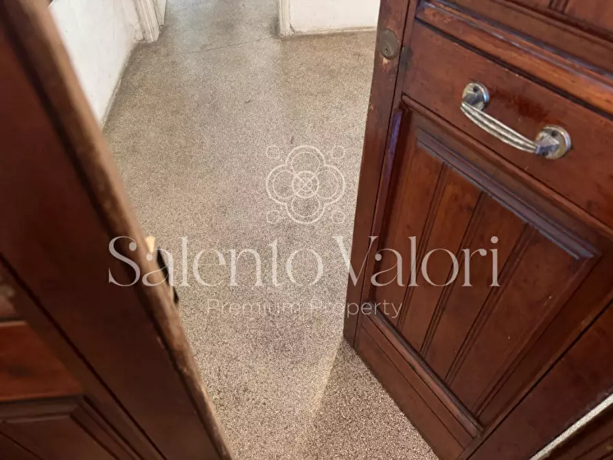 Immagine 11 di Casa indipendente in vendita  in Via Roma 24 a Parabita