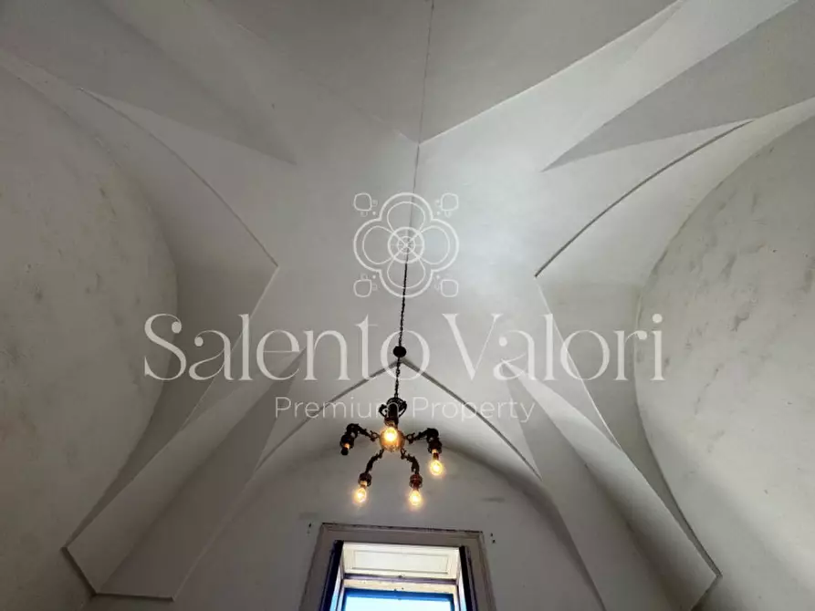 Immagine 15 di Casa indipendente in vendita  in Via Roma 24 a Parabita