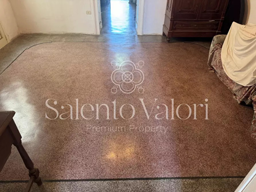 Immagine 23 di Casa indipendente in vendita  in Via Roma 24 a Parabita