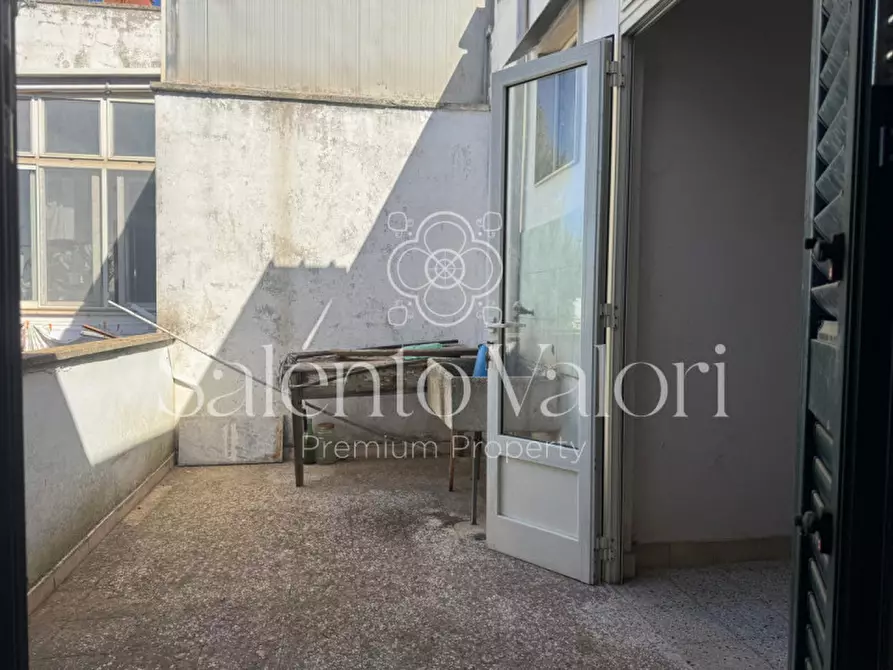 Immagine 33 di Casa indipendente in vendita  in Via Roma 24 a Parabita