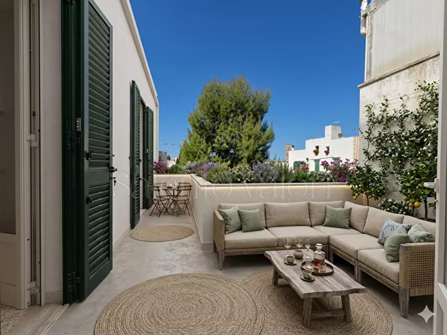 Immagine 39 di Casa indipendente in vendita  in Via Roma 24 a Parabita