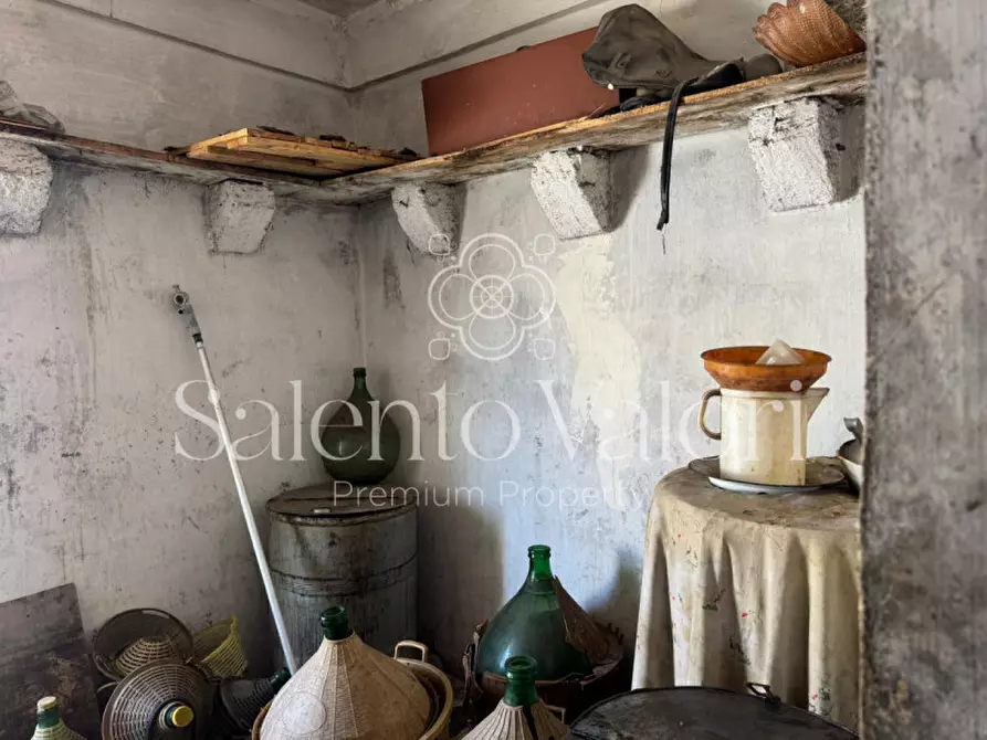 Immagine 43 di Casa indipendente in vendita  in Via Roma 24 a Parabita