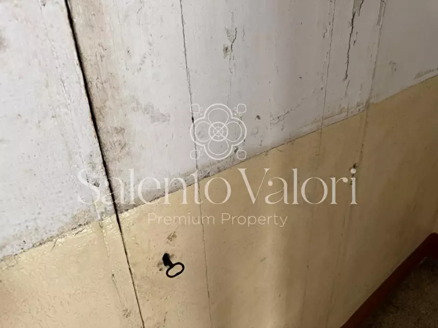 Immagine 43 di Casa indipendente in vendita  in Via Roma 24 a Parabita