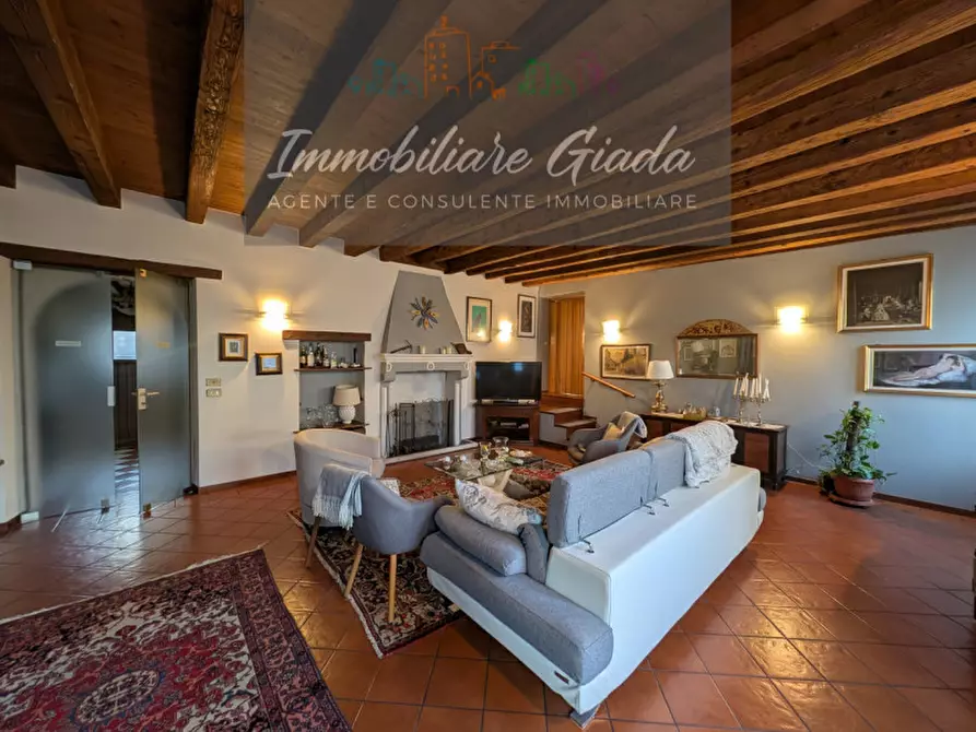 Immagine 1 di Villetta a schiera in vendita  a Vittorio Veneto