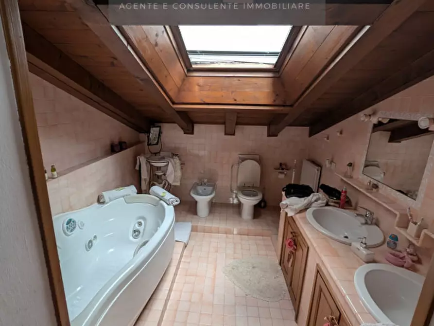 Immagine 26 di Villetta a schiera in vendita  a Vittorio Veneto