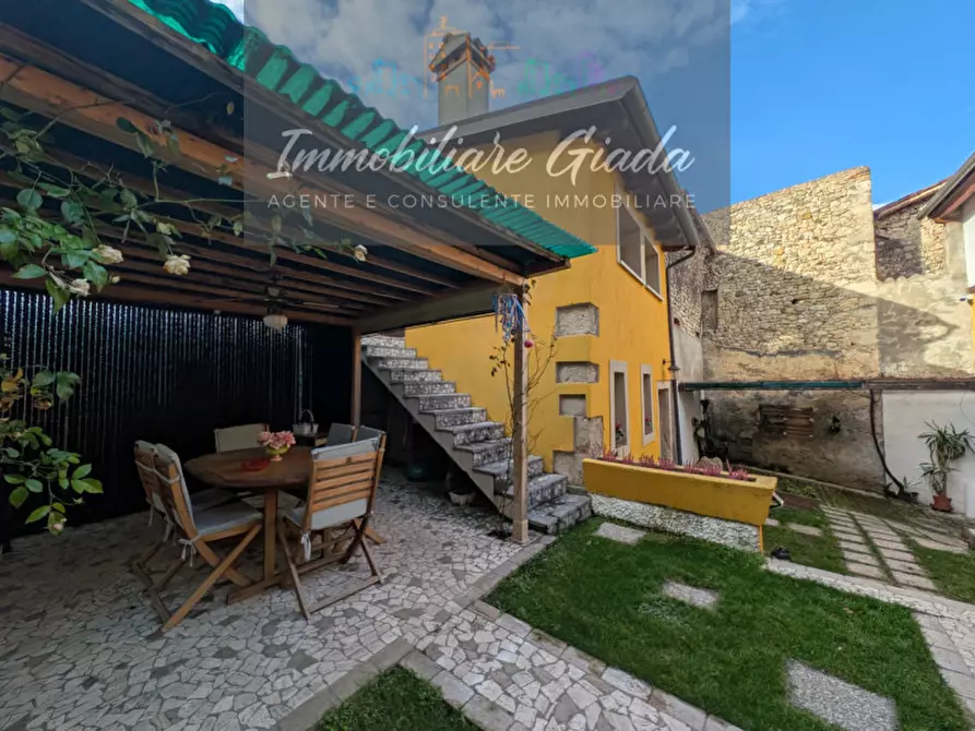 Immagine 29 di Villetta a schiera in vendita  a Vittorio Veneto