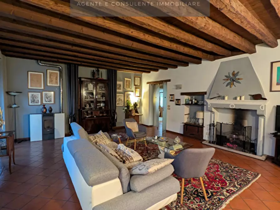 Immagine 48 di Villetta a schiera in vendita  a Vittorio Veneto