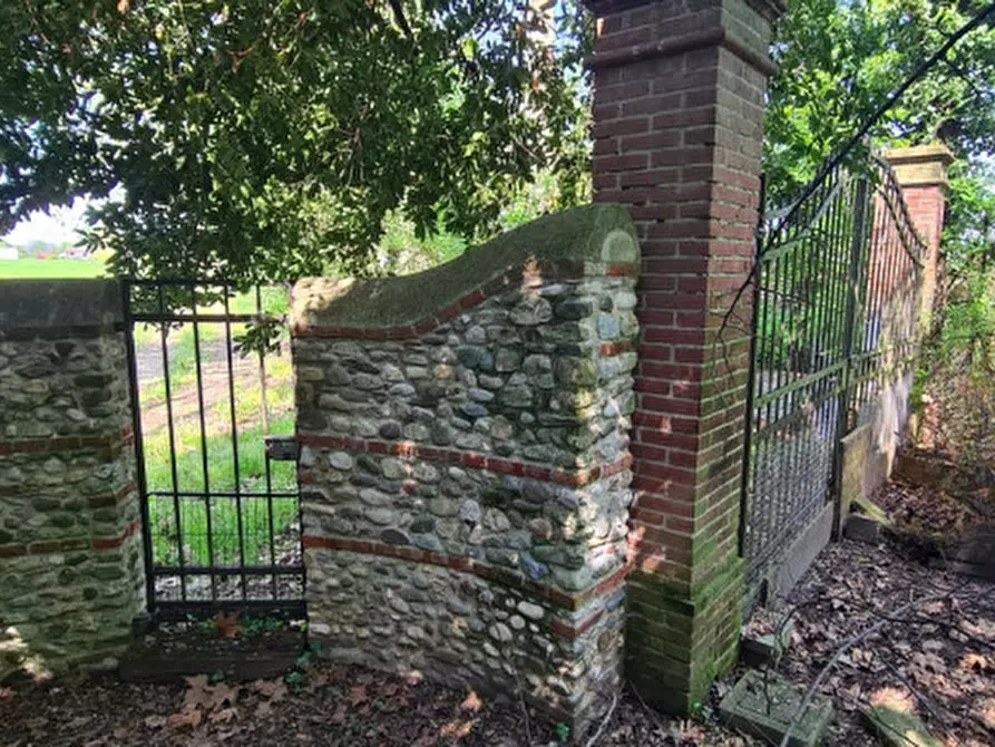 Immagine 14 di Rustico / casale in vendita  in Via Pieve a Riese Pio x