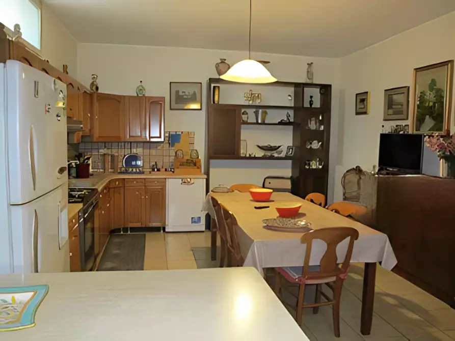 Immagine 2 di Villa in vendita  in Contrada Vassallaggi a San Cataldo