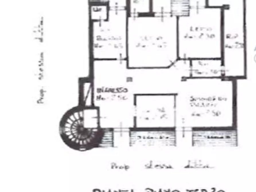 Immagine 11 di Villa in vendita  in Contrada Vassallaggi a San Cataldo