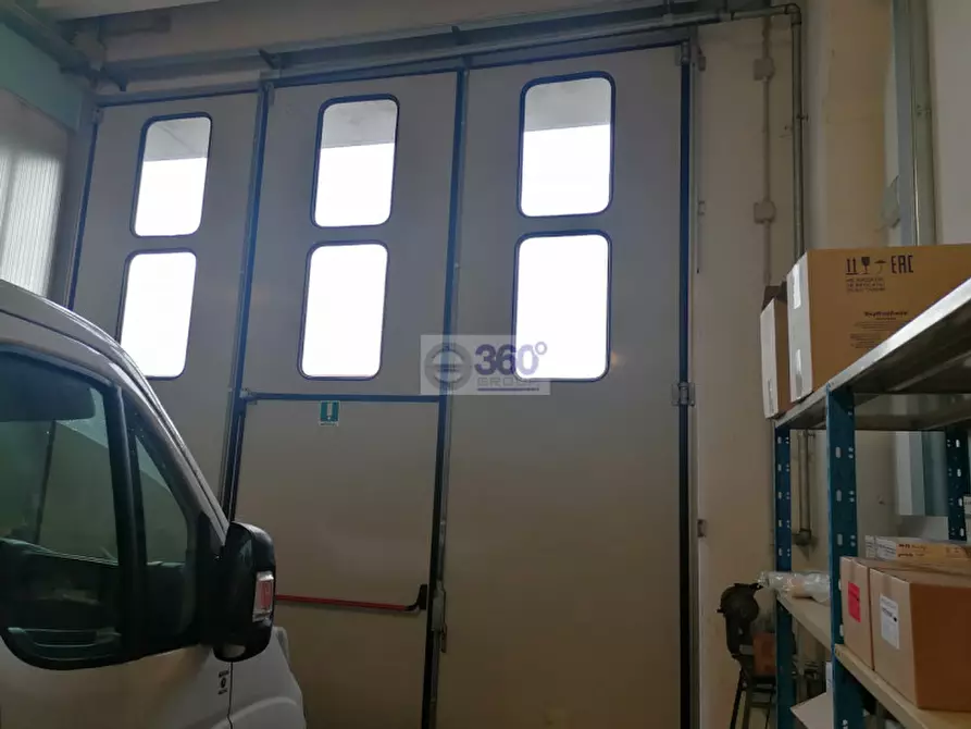 Immagine 13 di Capannone industriale in vendita  in via Benedetto Castelli 31 a Gussago