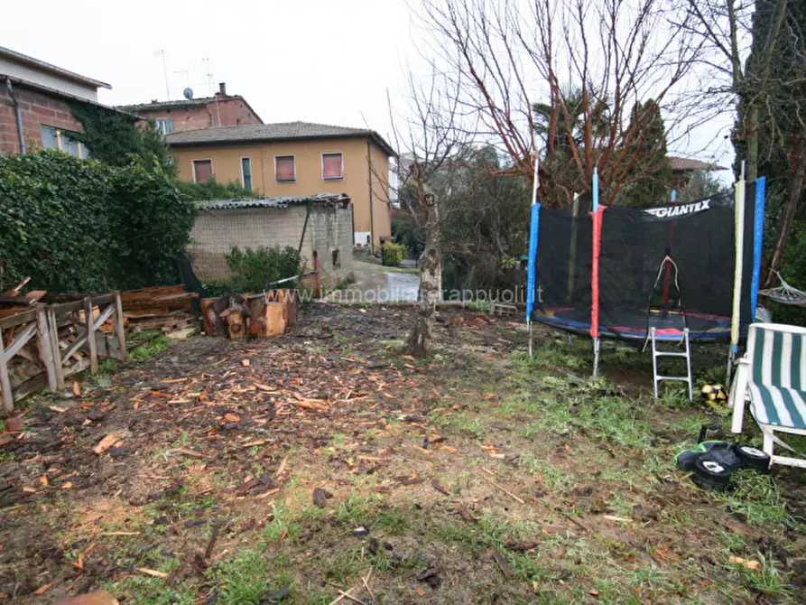 Immagine 8 di Appartamento in vendita  a Sinalunga