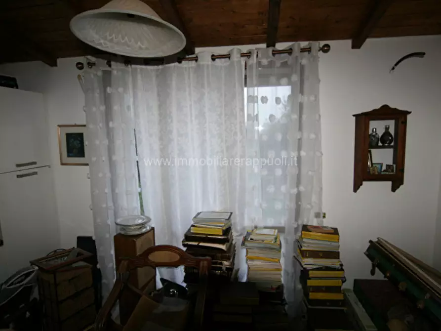 Immagine 8 di Appartamento in vendita  a Sinalunga