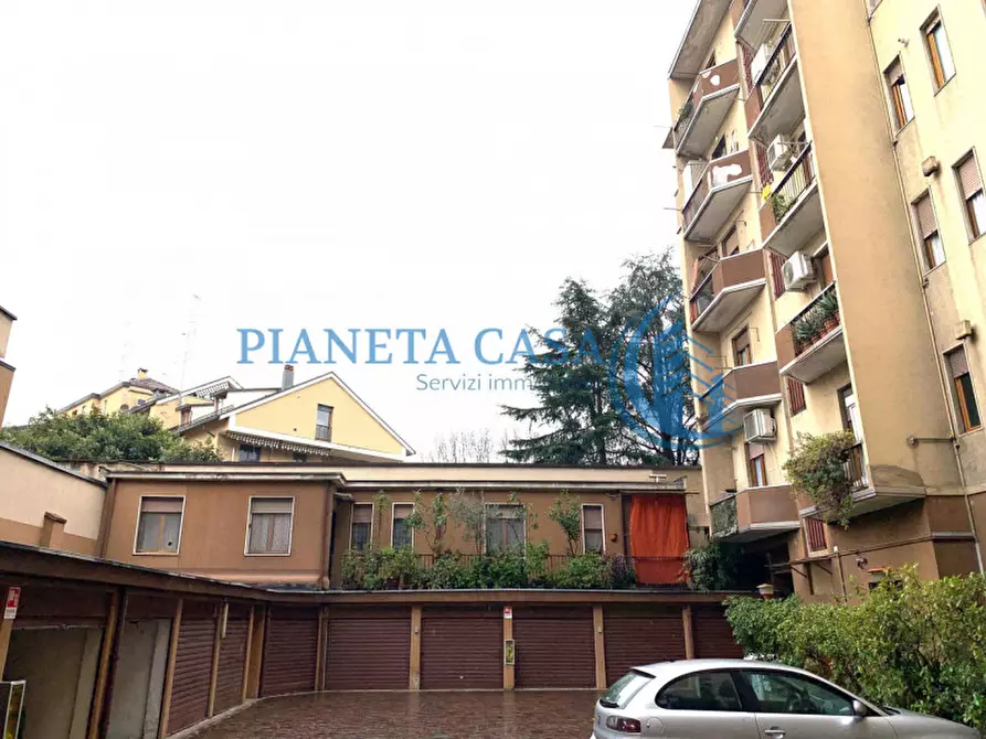 Immagine 16 di Appartamento in vendita  in Via Farini 64 Milano a Milano