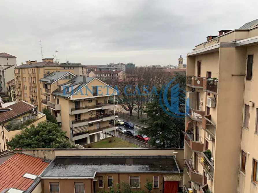 Immagine 37 di Appartamento in vendita  in Via Farini 64 Milano a Milano