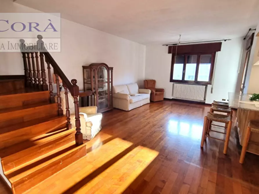 Immagine 4 di Casa bifamiliare in vendita  in Via A.Oliveros a Teolo