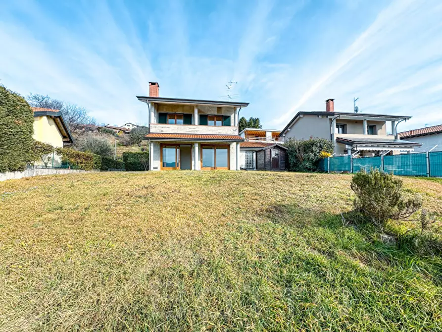Immagine 11 di Casa indipendente in vendita  in via moroni 37 a Besozzo