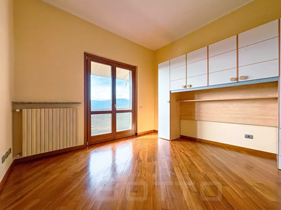 Immagine 28 di Casa indipendente in vendita  in via moroni 37 a Besozzo