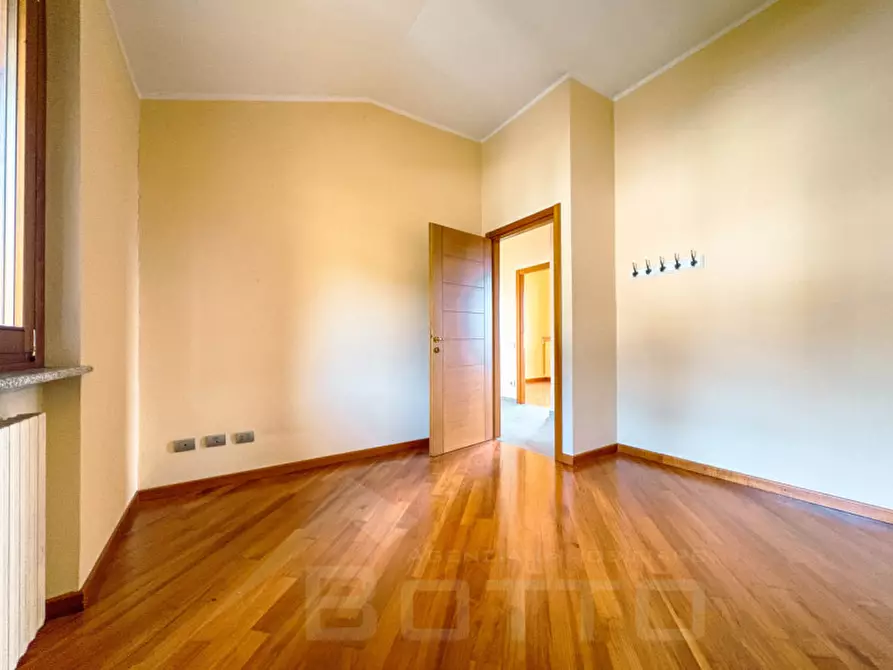 Immagine 32 di Casa indipendente in vendita  in via moroni 37 a Besozzo