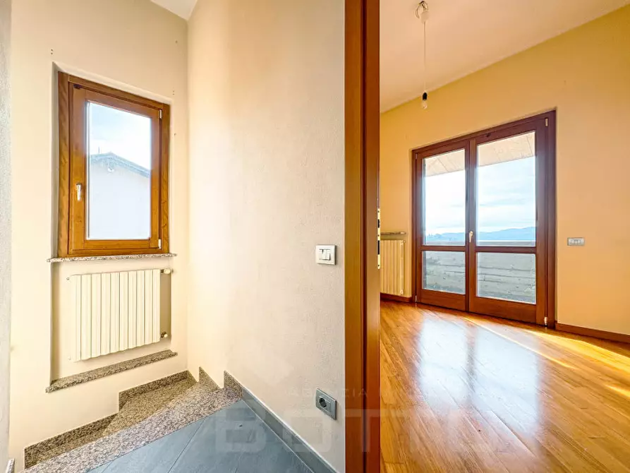 Immagine 36 di Casa indipendente in vendita  in via moroni 37 a Besozzo