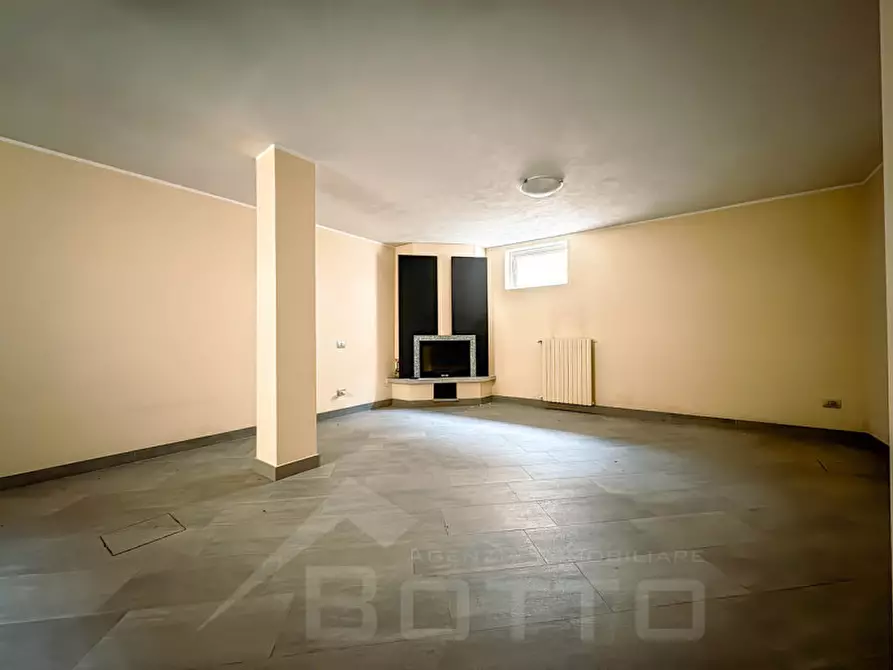 Immagine 39 di Casa indipendente in vendita  in via moroni 37 a Besozzo