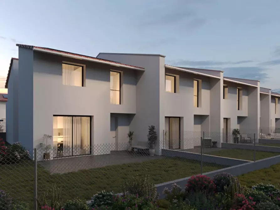 Immagine 2 di Villetta a schiera in vendita  in Via Giovanni Elkan a Bologna